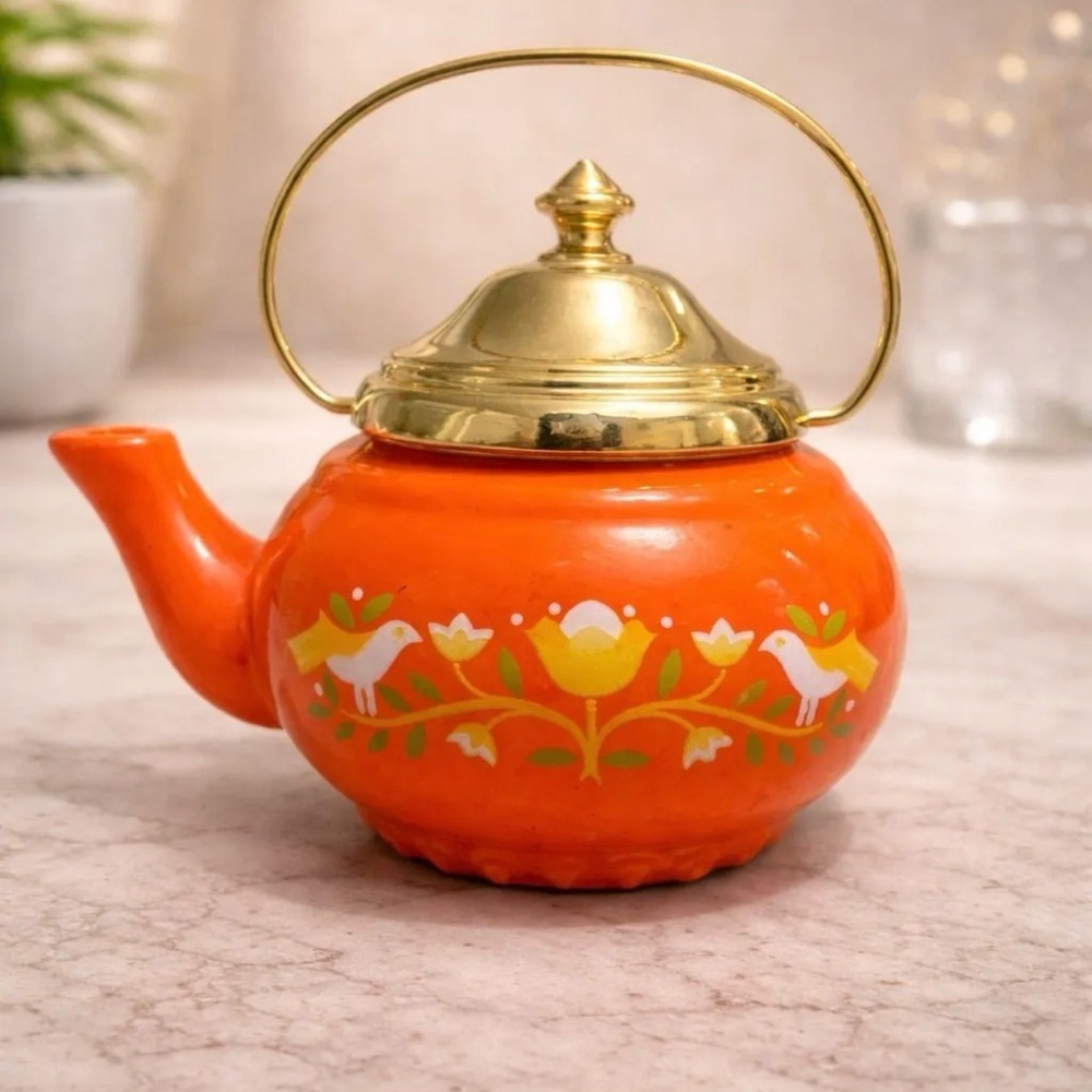 Vintage Avon Lemon Velvet
Teapot Bath Foam Bottle • Orange
Enamel Look • 4" × 5"